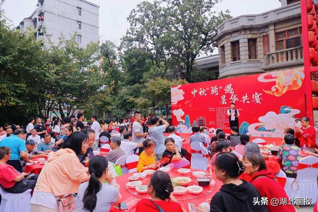 中秋“骑”遇 昙华共宴武昌区举办“我们的节日·中秋”文明实践主题活动