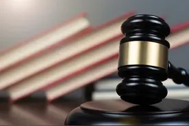 男方为展示“实力”给女友转账100万，分手后要求退还！法院：不用还！ 律师：这笔钱属于赠与图片