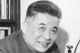 “两弹一星”元勋是怎样走又红又专道路的？图片