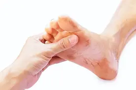 糖尿病人哪哪都疼，不妨试试这个止疼名方，仅2味药，通气血一流图片