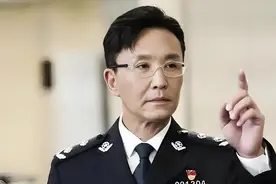 原来不是演的！这5位演员竟然全是真警察，最后一位还是警花图片
