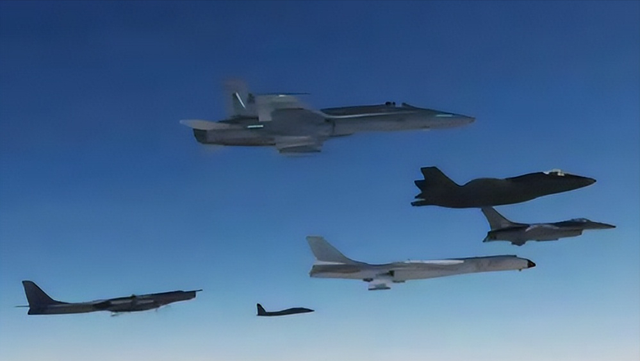 中俄军机现身对马岛，联合空中战略巡航要来了？