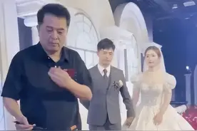 离开央视九年，毕福剑虽没了事业，但经营多项副业保证衣食无忧图片