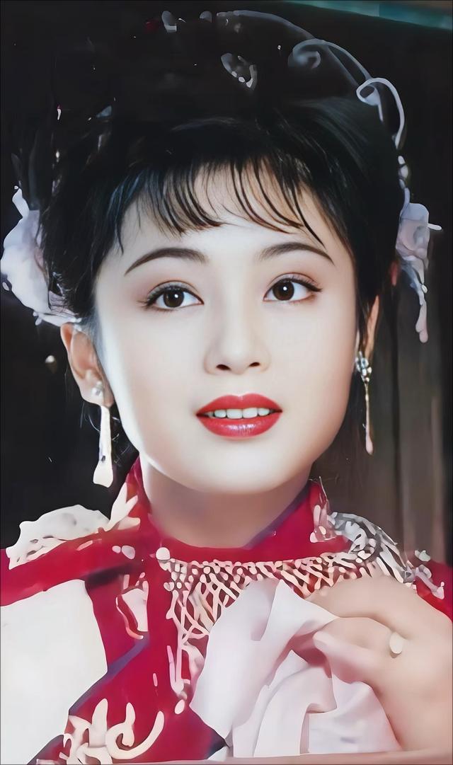 年轻时倾国倾城，老了却胖成“土肥圆”	，这6位发福的女星好可惜