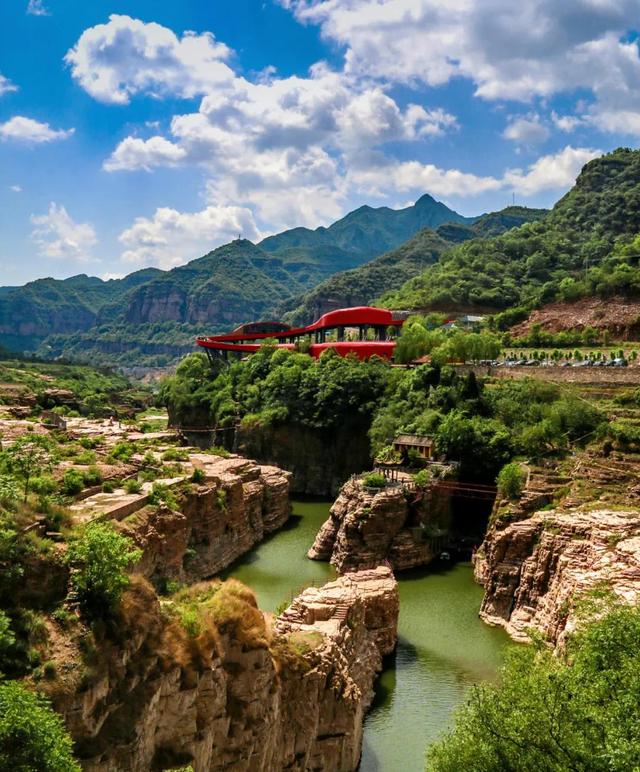 红旗渠风景区旅游攻略，让我来告诉你