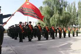 武警并不属于解放军序列，各军种组成的5大战区能否指挥动武警？图片