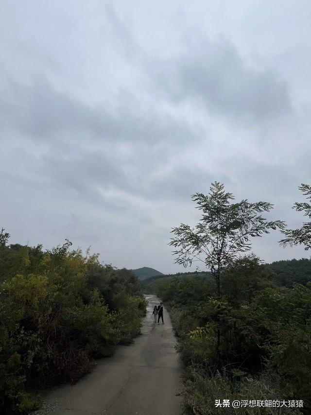 章丘胡山里的圣水灵泉庙，我都找着路线了，却近在咫尺未能抵达