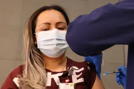 感染新冠后不能硬扛，记得6个特效药，早吃早痊愈！图片