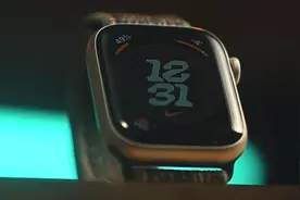 Apple Watch Series 9跌至2599元，iPhone最佳搭档，能用十年图片