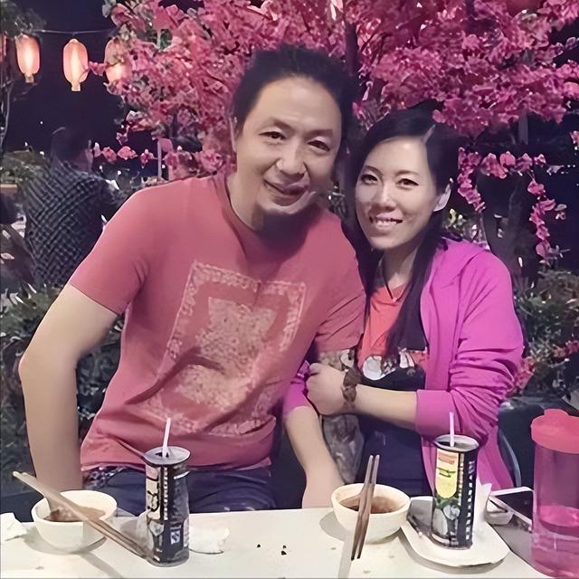 “辞职看世界	”的女老师，11年后现状曝光：黯然回乡，老公已分手