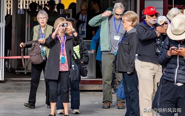 中美差距又扩大了！看了五一中美旅游市场对比发现，中国优势太大