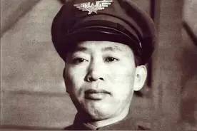 开国上将有57位，但指挥过大部队作战的有两位，他们是谁？图片