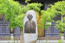 清风亮节，竹之君子——郑板桥《竹石》激励后人当自强图片