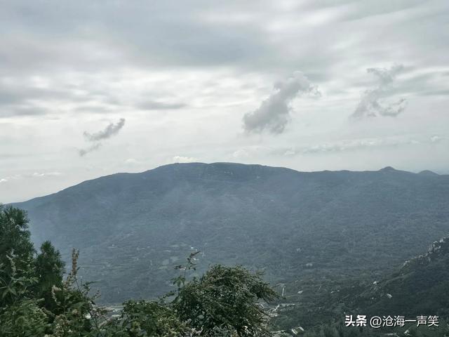 雄伟壮观的始祖山中天门，仰望天空，俯瞰大山，美哉善哉悠哉