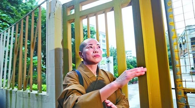 揭秘尼姑庵的黑暗面：尼姑平均年龄不到25，香客人来人往究竟为何