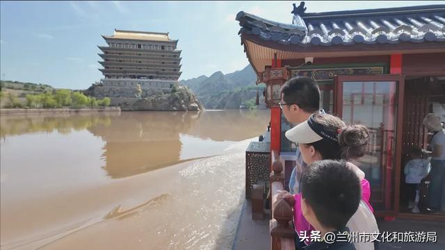 在兰州,你不会错过春天最美的瞬间(兰州春季踏青赏花主题线路之二)