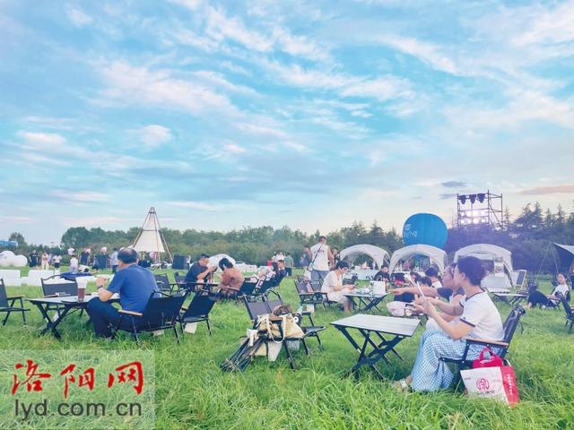 古都潮玩法 洛YOUNG正青春