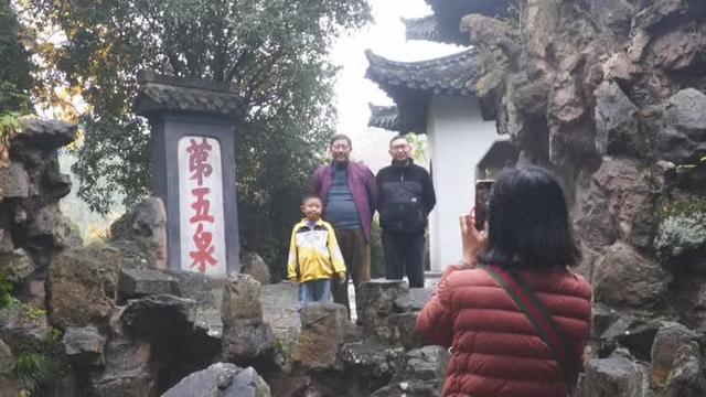 大明寺免费开放迎客来 秋末冬初共赏“诗画扬州”