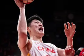 中国男篮73:76败给日本！亚预赛88年首败日本，主教练乔尔杰维奇被喊下课图片