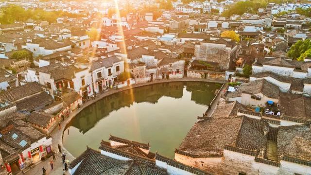 黟县西递、宏村和塔川景区荣获携程年度大奖