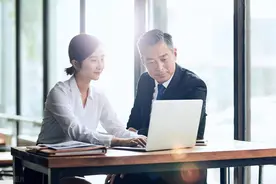 领导说“培养你”，是真“磨刀”还是假“锻炼”？三个维度看清楚图片