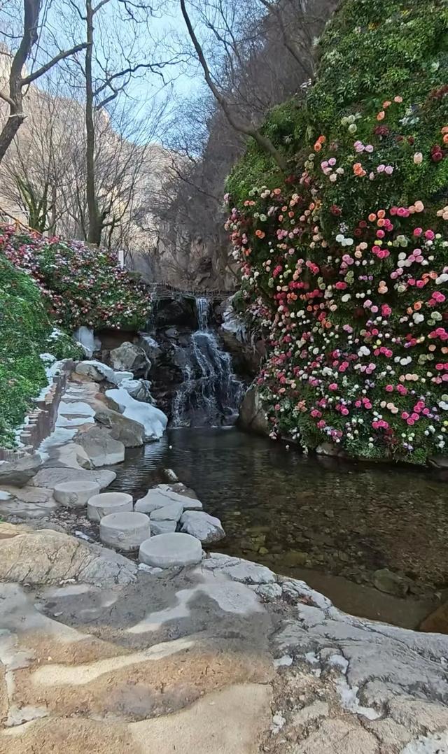 红崖峡谷拍照特别出片