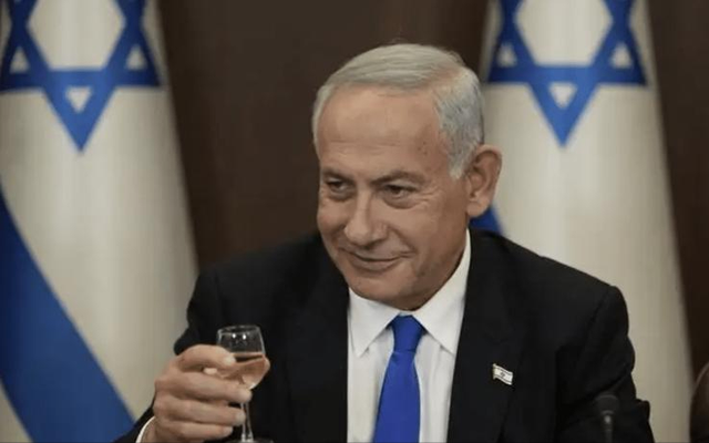 美国想捞啥好处？特朗普积极推动以色列停火，是装样子还是真收手