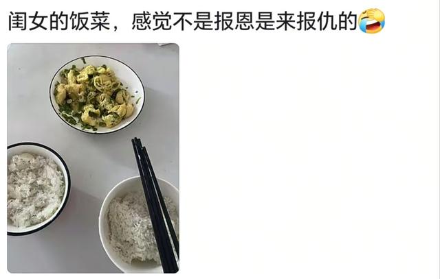 当大学生放假回家开始做饭，网友：女儿做一个月饭，我俩瘦了10斤