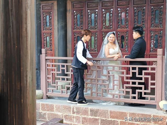 闲逛菏泽市老城曹州。这里的慎思园成了婚纱照的网红天堂了