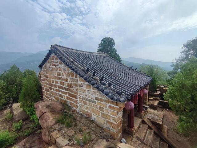 莱芜华山永宁崮，摩崖石刻修仙渡劫，呼翕天地