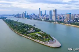 湘江之中，绿洲一岛，游橘子洲头图片