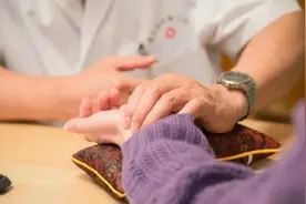 中医如何发展，中西医结合可行吗？著名老中医李可：两者很难结合图片