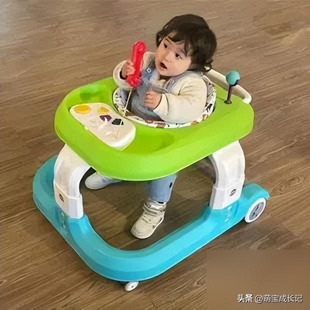 宝宝几个月可以坐学步车？坐学步车需要注意哪些事项？