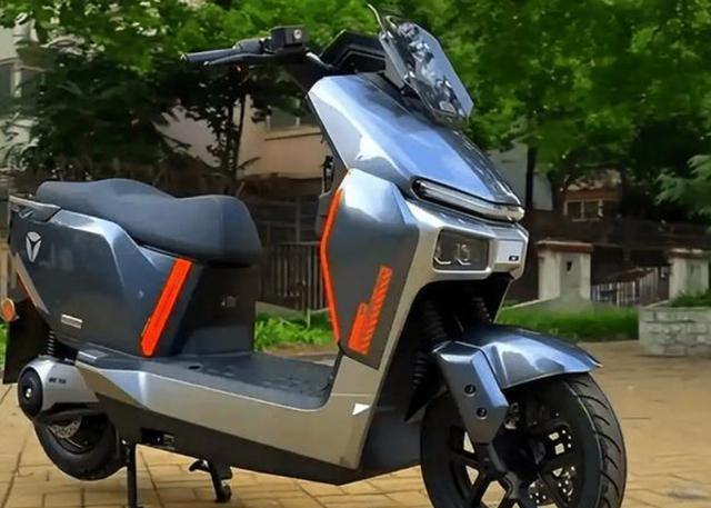 摩托车的春天来了！工信部发布最严新规，取消13年强制报废也快了