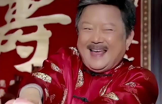 事实证明，被传卖掉上亿豪宅移民美国的王刚	，已经走上另一条大道