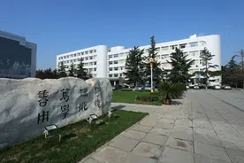 毕业=入职，这些“订单班”的学生，跳过求职期，直接拿offer！图片