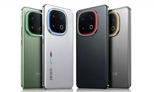 曝iQOO 15配2K顶级三星屏、超声波指纹