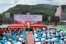 雅安市汉源县富庄镇万亩甜樱桃采摘体验季启动仪式暨“樱桃王”评选比赛活动圆满举行图片