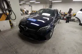 新车一降再降！这辆才开3万公里的奔驰C260L报价18万，值得买吗？图片