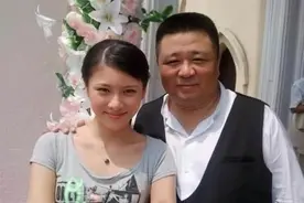 “胖星”梁冠华：这辈子做得最正确的决定，就是娶才貌双绝的唐烨图片