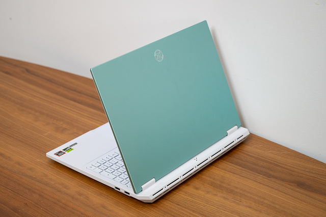 华硕天选6 Pro锐龙版测评：锐龙9 9955HX搭配5070畅玩3A游戏