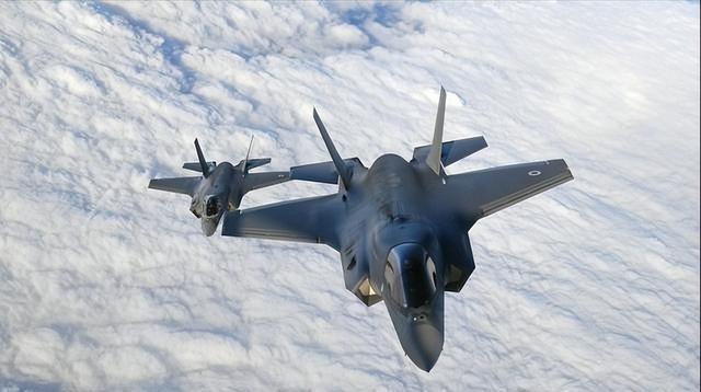 特朗普缉毒只是幌子,美国重兵压境委内瑞拉,真实目标直指中俄？