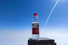 从农夫山泉、莫言事件可看出，司马之流为何能盛行网络图片