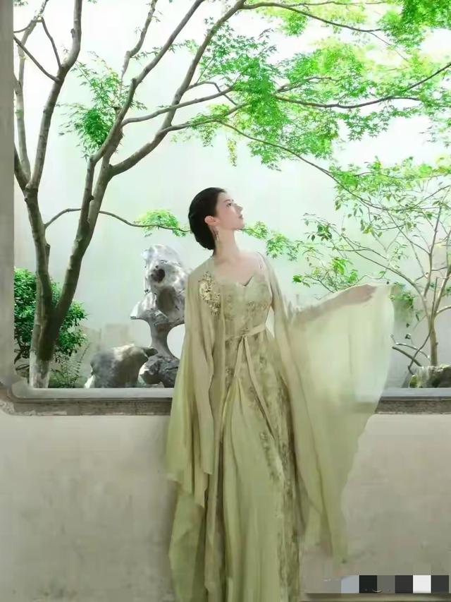 山东济南一佳人好漂亮， 身高168cm，体重48kg 美的让人移不开眼