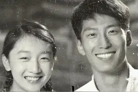 《山楂树之恋》中生死相许的纯真唯美凄情，对爱情有什么映射？图片