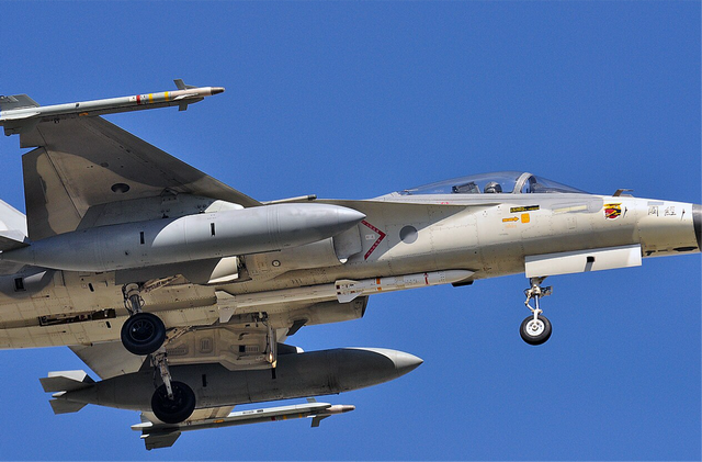 台军魔改IDF战机，换装有源相控阵，可为何连枭龙C也打不过？