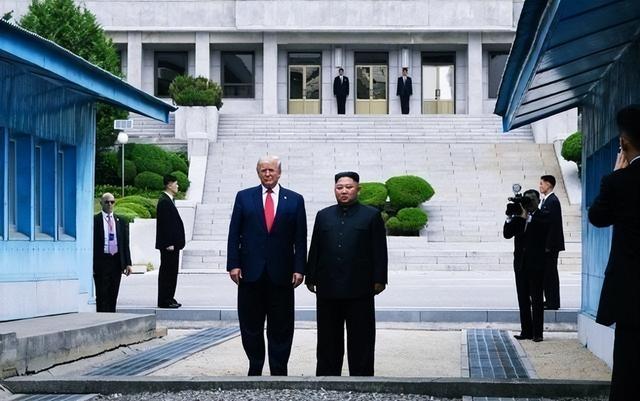 中国果然没看错朝鲜，48小时内金正恩妹妹2次通告全球，美韩再败