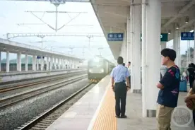 重庆，加速！明年，重庆→长沙，3小时！未来，还有这些变化！图片