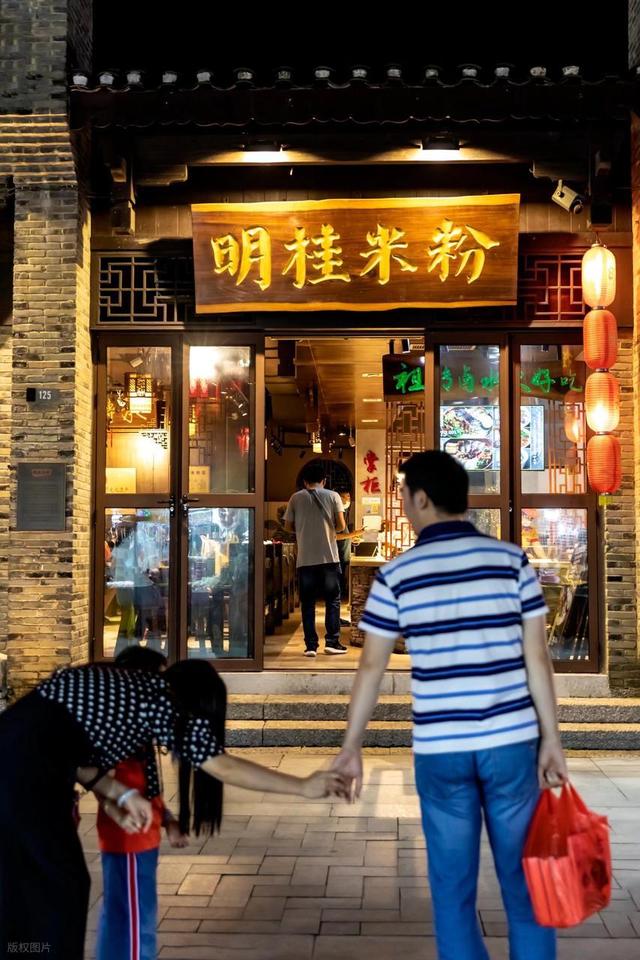 去了趟桂林才发现，真正值得看的根本不在阳朔西街