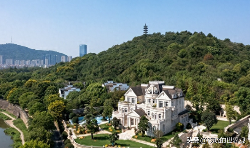 许家印25亿豪宅违建已下令拆除：464㎡地牢曝光，清拆费超2000万